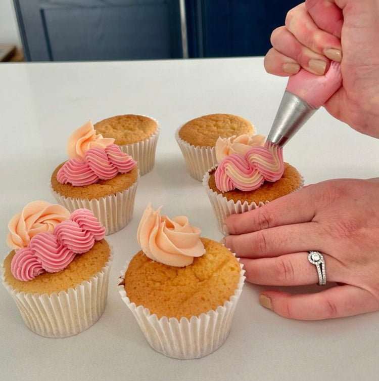 Cupcake and Biscuit decorating, 19th December 2023, 6.30pm-8.30pm