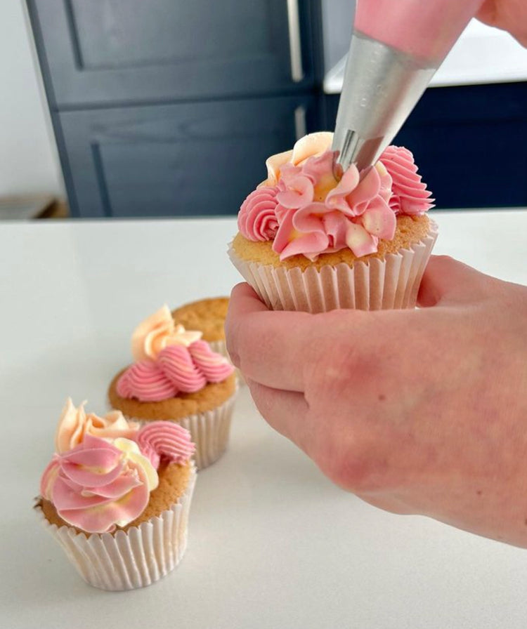 Cupcake and Biscuit decorating, 19th December 2023, 6.30pm-8.30pm